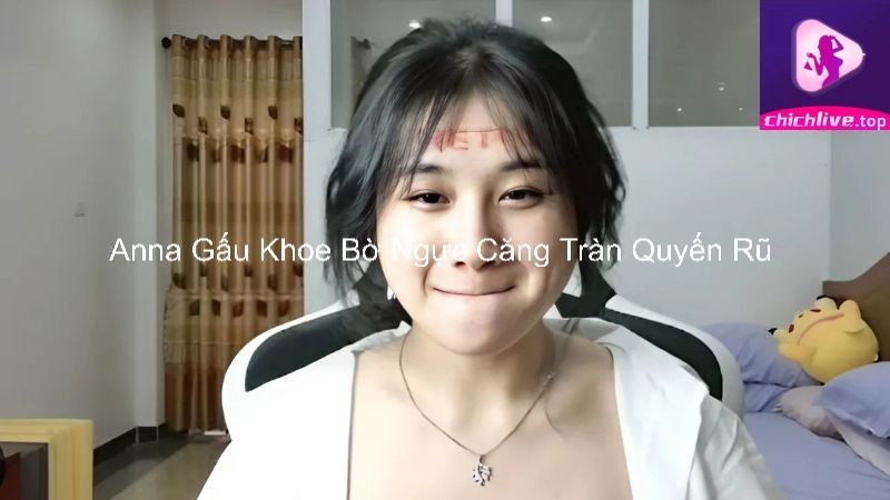 Anna Gấu Khoe Bờ Ngực Căng Tràn Quyến Rũ 2